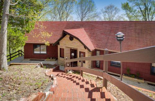 'Ledge Lodge' Burkesville Getaway: Pool & Views! - Foto 3