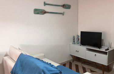 Entre Três Praias - Enseada 200m, Perequê Mirim 200m, Sta Rita 300m, Com Ar Condicionado e Churrasqueira - Foto 14