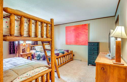 Lake Tomahawk Fall Retreat with Foliage and Lake Views - Photo 21