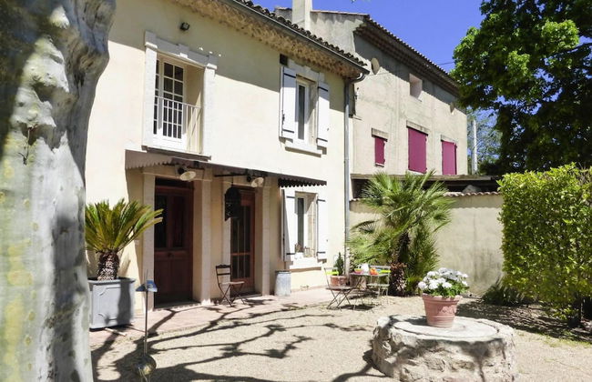 Cozy Noves Home With Pool Access - Foto 21