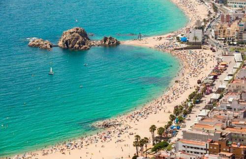 Apartamento con piscina en el centro de Blanes - Foto 5