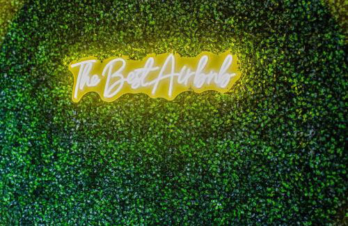 Spacious Beach Retreat | Oceanfront Pool & Tiki - Foto 32