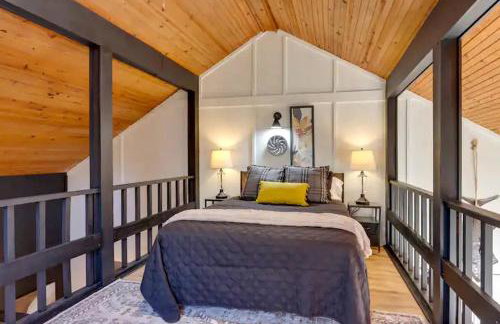 Peaceful Woodland Cabin with Screened Porch & Arcade Near Siloam Springs City Lake, Gentry, AR - Foto 21