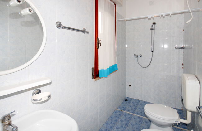 3 bedroom House in Lignano Sabbiadoro with garden and terrace - Photo 7