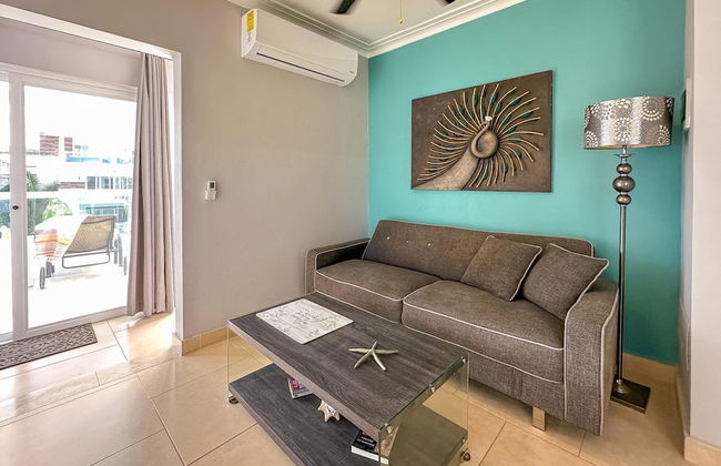 Incredible 3 BR Penthouse w BBQ Jacuzzi - Photo 68