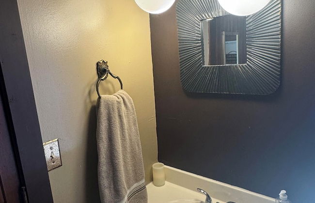 Log Cabin in the Field - Foto 27