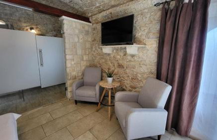 Stone House Apartments Didini Dvori Lumbarda - Foto 47