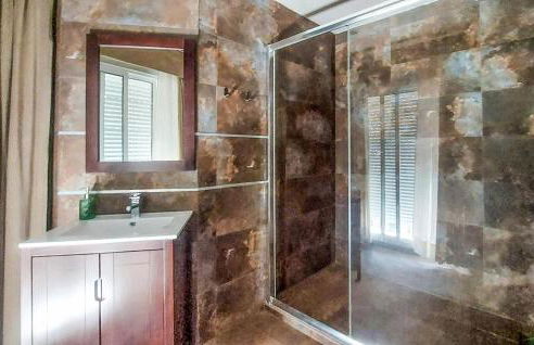 Nice Home In Jerez De La Frontera - Foto 24