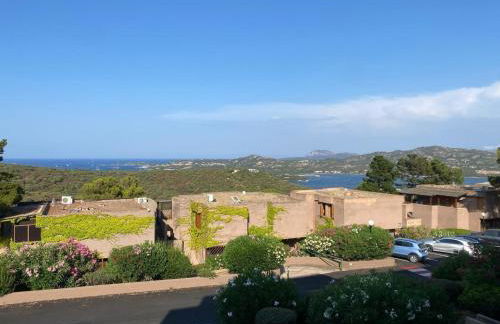 Apartment in Cugnana Verde with garden - Photo 32