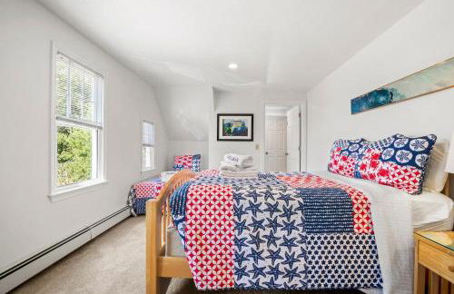 Stunning Waterfront Home w Private Dock - Foto 21