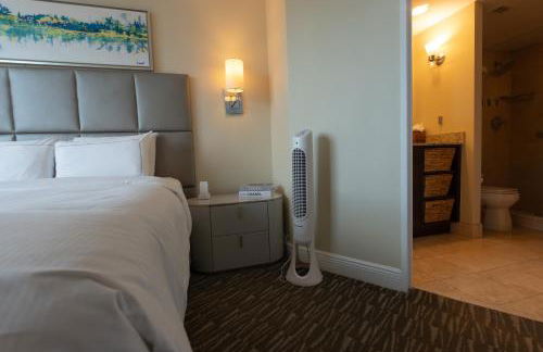 Luxury Waterfront Condo Hilton Hotel Amenities Beach Pool Jacuzzi Jetskis Gym - Foto 55