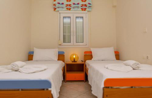 Irida Holiday Home - Foto 12