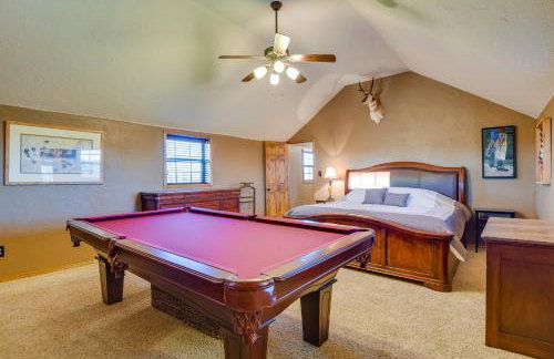 Cozy Strawn Cabin with Pool Access - Near Lake! - Foto 12