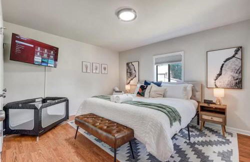 Modern Main-Level | TWO Kings • Yard • Downtown - Foto 15