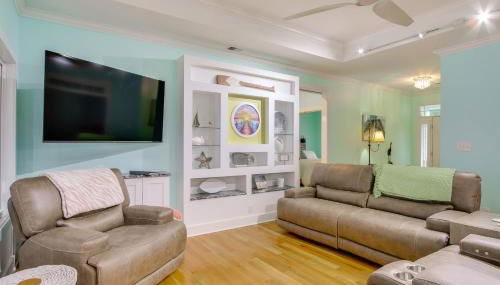 Lakefront Home with Hot Tub and Dock in Cross Hill! - Foto 5