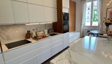 Duplex avec grande terrasse vieux port parking gratuit - Foto 3