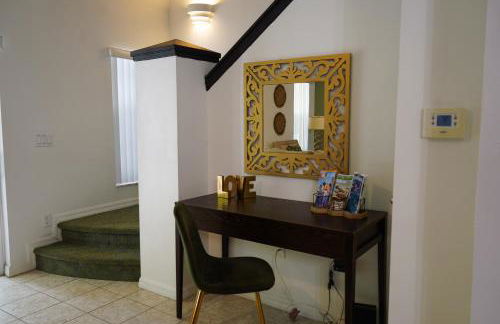 Enchanting Escape 3 Bedroom Minutes from Disney! - Foto 4