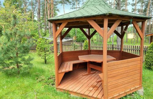 Chatka Baby Jagi - Domek z balią i kominkiem w lesie pośród jezior - Foto 14