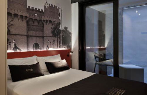 BONNIES Suites & Spa Valencia - Photo 40