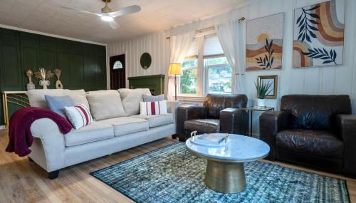 Fern Landing - Modern, Spacious, Firepit, Fully Fenced In Yard - Foto 3