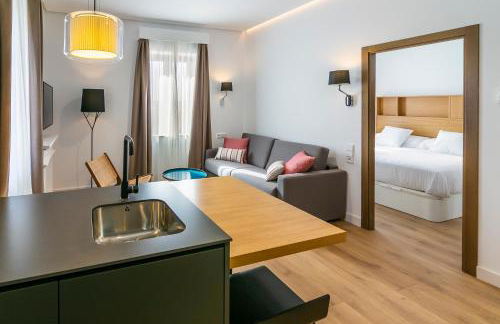 Aquitania Home Suites - Photo 11