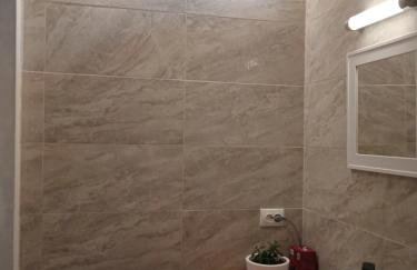 Vivian Philoxenia - Foto 27