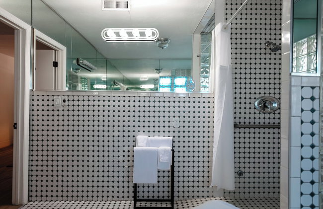 Suites by The Wellborn - Foto 78