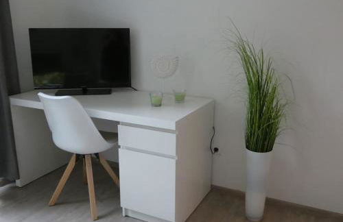 Ruhiges Garten-Studio CHIARA Gstadt Läufers Chiemsee Holiday Home - Foto 8