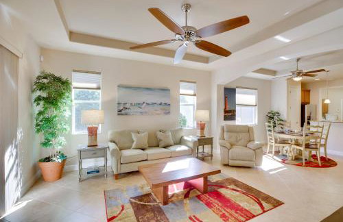 Calming Estero Home with Community Pool and More! - Foto 4