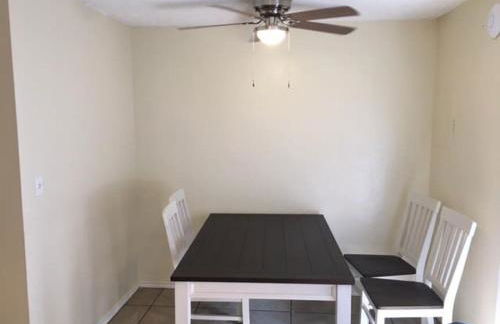 Quiet townhouse close to Fort Sill! - Foto 3