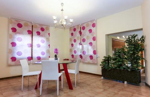 GERANIS VILLA ONLY FAMILIES Planet Costa Dorada - Foto 13