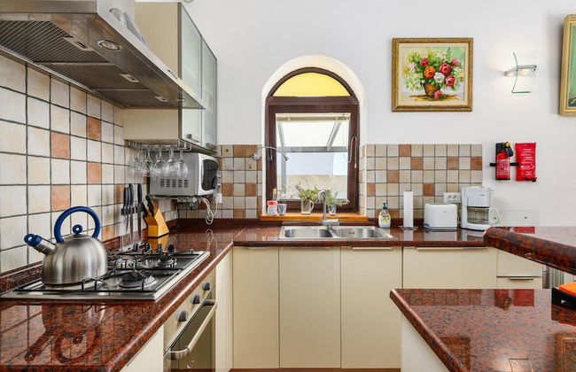 Villa in Visnjan With Private Heated Pool - Photo 11