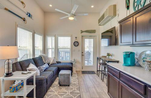 Riverfront Isleton Cottage Less Than 1 Mi to Rio Vista! - Photo 6