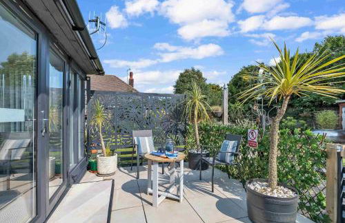 Garden Room With Parking By My Getaways - Foto 21