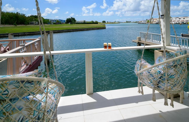 Wild Lotus Villa - Waterfront on Jolly Harbour - Photo 37