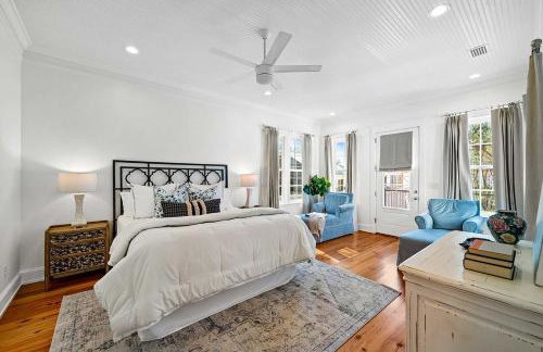 Luxe Fairhope Home with Covered Patio Walk to Bay - Foto 14