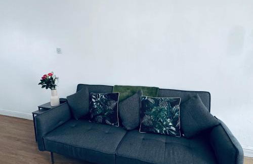 Holly Terrace - 2 Bedrooms - Sleeps 3 - Photo 12