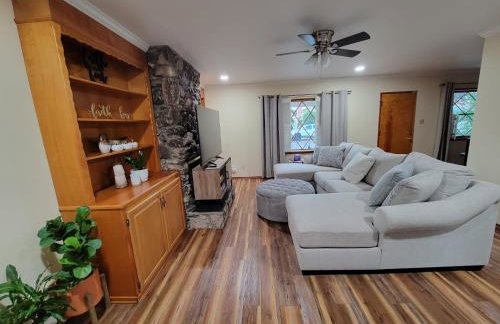 Extremely Chill 3 Bedroom Home - Foto 10