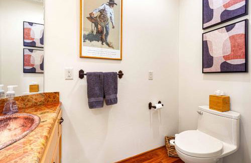 8-Bedrooms with Stunning Views & 75' Lap Pool - Foto 50