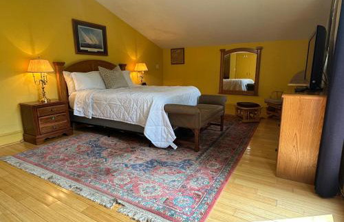 Unique Eastport Bungalow w Yard - Foto 24