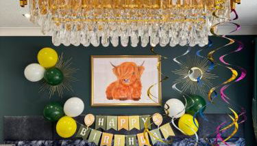 FINN VILLAGE "Raspberry Cottage" Private Garden, 6-seater HOT TUB, Firepit & Pizza Stove - Foto 3