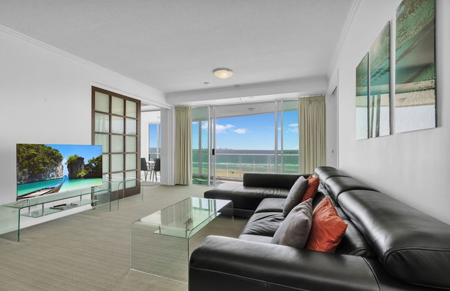 Reflection on the Sea - Foto 59