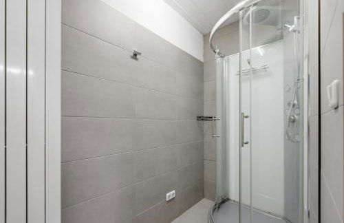 Yello Homes - Tiny Loft - 4 Personen - Flughafen - Foto 22