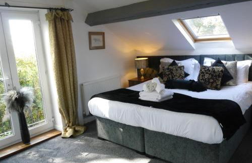 The Shakespeare Lodge - Sleeps up to 12 - 2 HOT TUBS - Foto 8