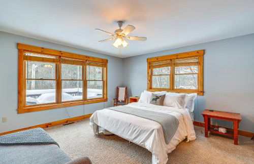 All-Season Lake House Between Okemo and Killington! - Foto 11