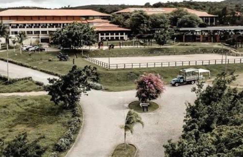 Flat Condomínio Monte Castelo Gravatá - Foto 2