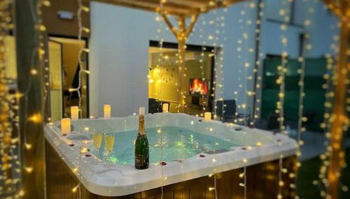 Le GREEN'SPA - DIJON - SPA-jardin-parking privé - Foto 3, Garden, Garden view