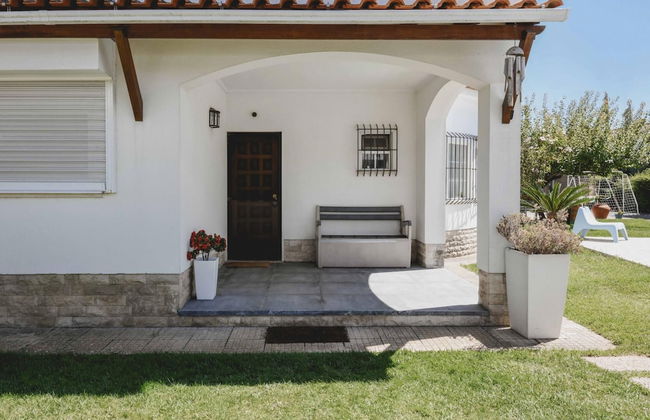 Sesimbra Stylish Villa by Homing - Photo 12