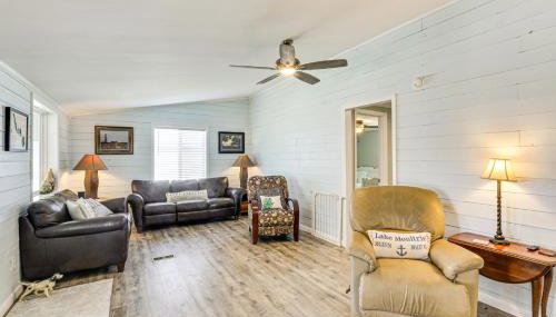 Lake Moultrie Access Moncks Corner Home with Dock - Foto 4