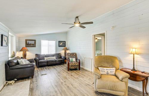 Lake Moultrie Access Moncks Corner Home with Dock - Foto 4